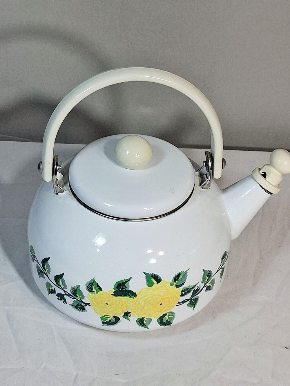 Vintage Style White Enamel Steel Yellow/Green Floral Motif Tea Kettle